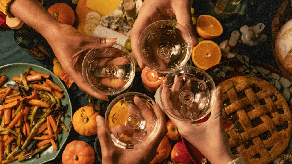 Make Thanksgiving Entertaining Easy with These 4 Tips - Zavida Coffee