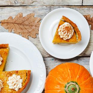Make Thanksgiving Entertaining Easy with These 4 Tips - Zavida Coffee
